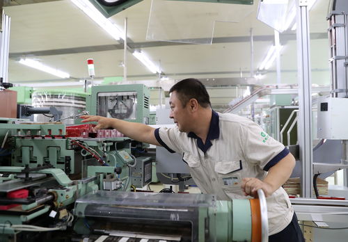 蒙昆公司加强卷包设备维保与检修，三类机动车维修工作全面升级